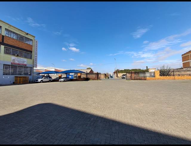 2,505M² WAREHOUSE TO LET IN HERIOTDALE